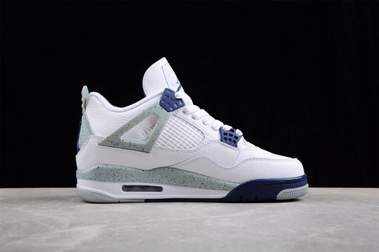 Jordan 4 Retro
Midnight Navy