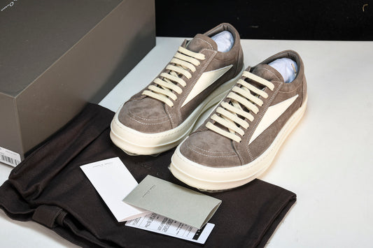 Rick Owens
Vintage panelled sneakers