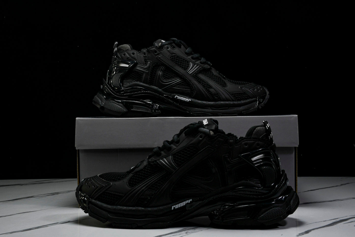 Balenciaga
Runner chunky low-top sneakers