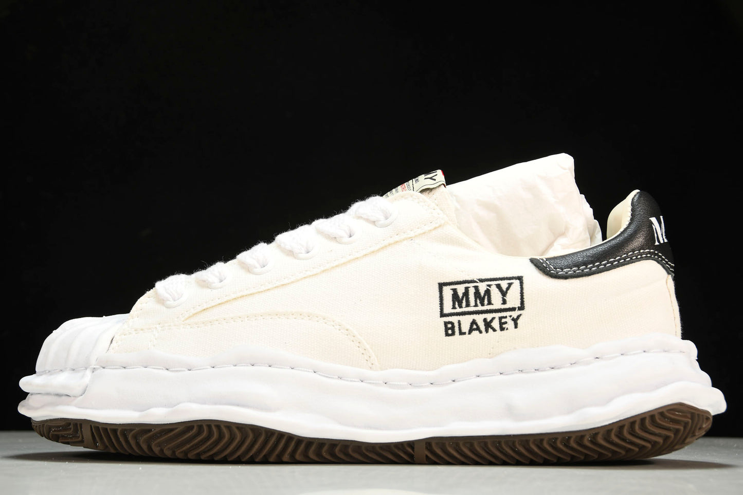 Maison MIHARA YASUHIRO
Blakey low-top sneakers