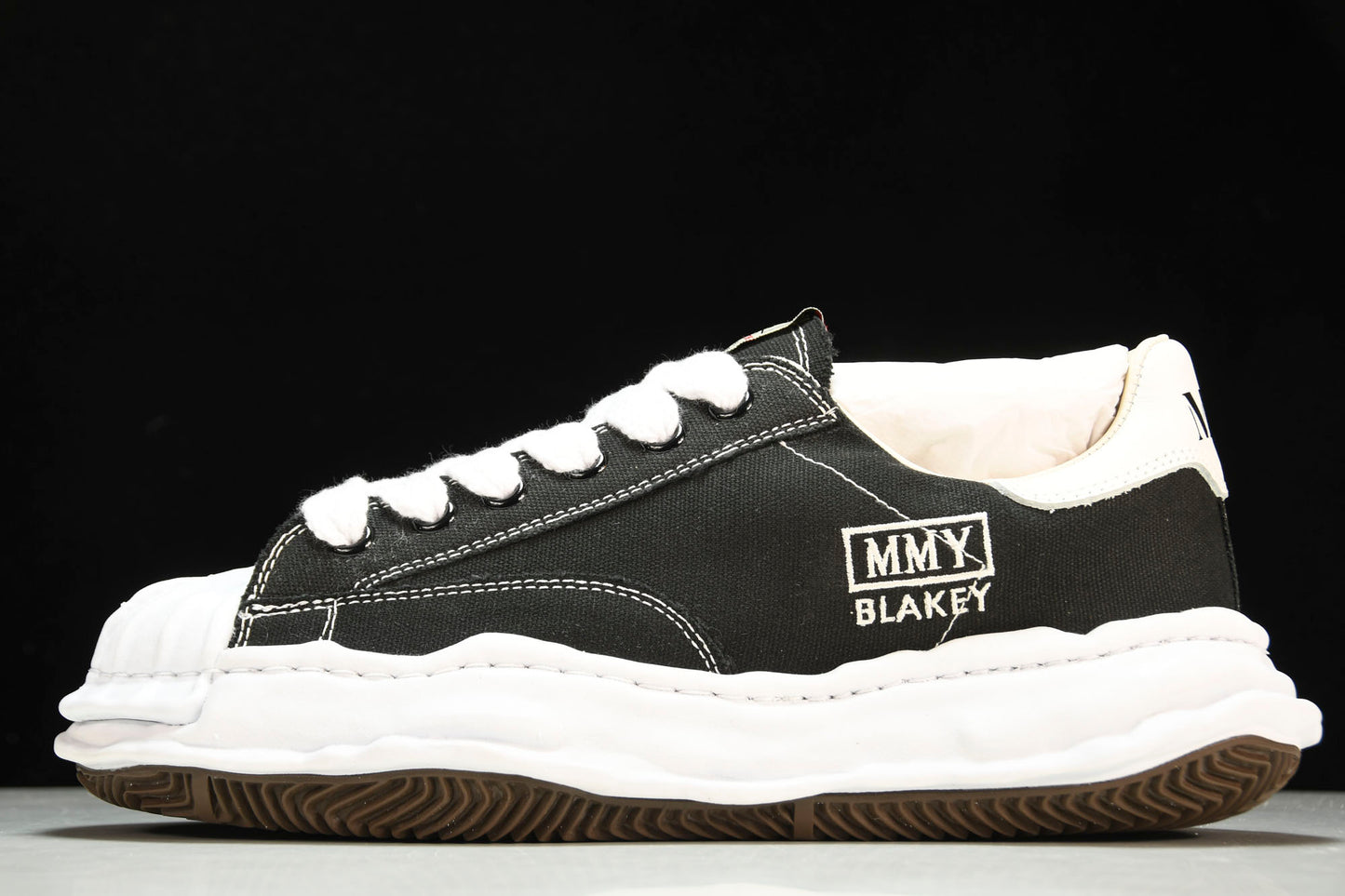 Maison MIHARA YASUHIRO
Blakey low-top (B&W)