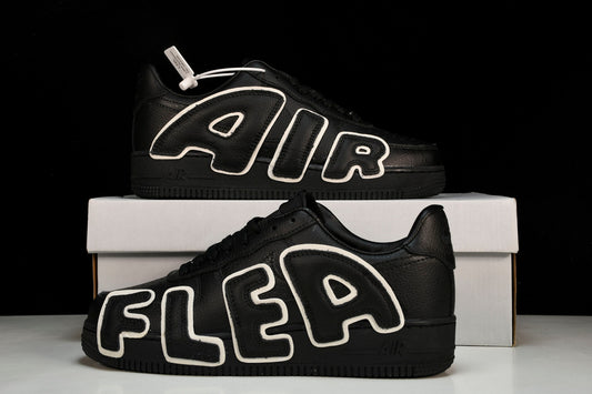 Nike
x CPFM Air Force 1 "Black”