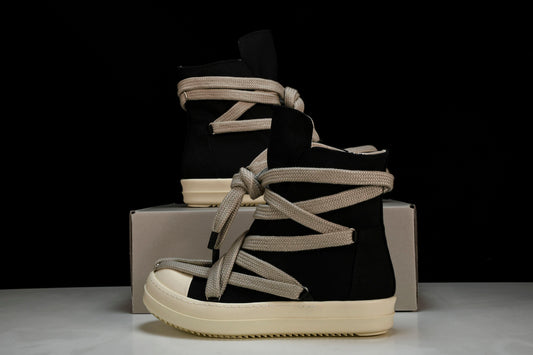 Rick Owens
Jumbo mega-laced sneaker boots