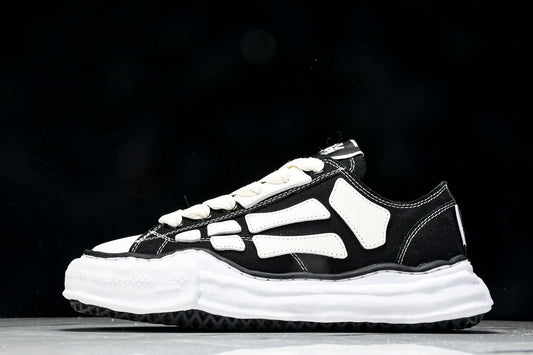 AMIRI MMY Bones (B&W)