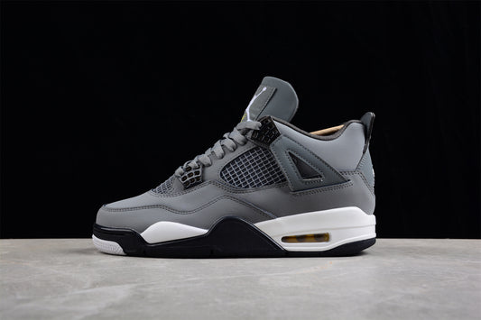 Jordan 4 Retro
Cool Grey