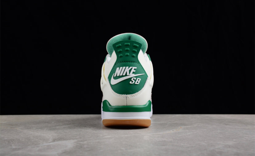 Jordan 4 Retro SB Pine Green