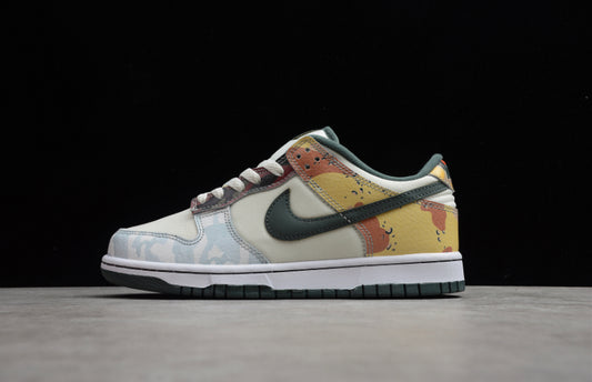 NIKE DUNK LOW SE ‘SAIL MULTI-CAMO’