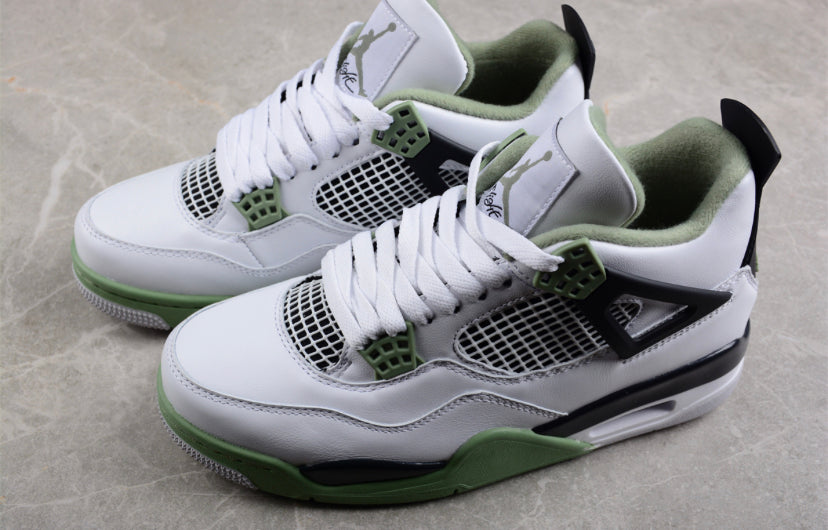 Jordan 4 Retro Seafoam