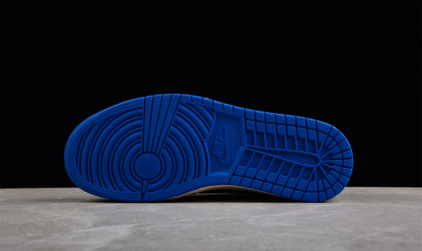 Jordan 1 Retro Low OG SP Fragment x Travis Scott
