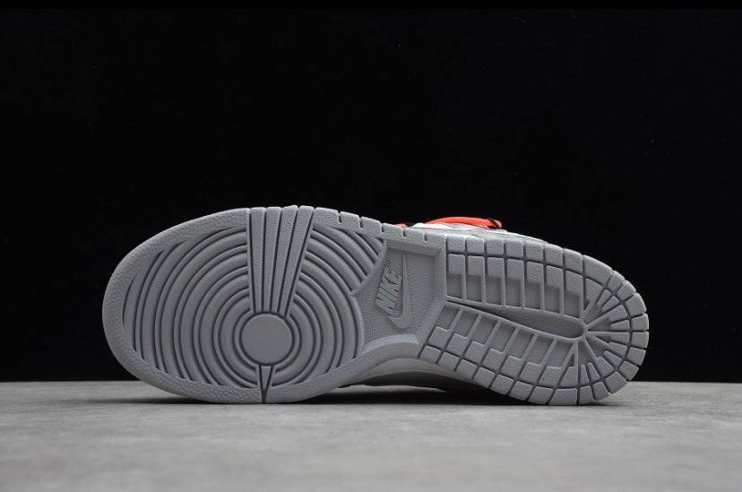 Nike Off-White × Dunk Low 'Metallic Silver'