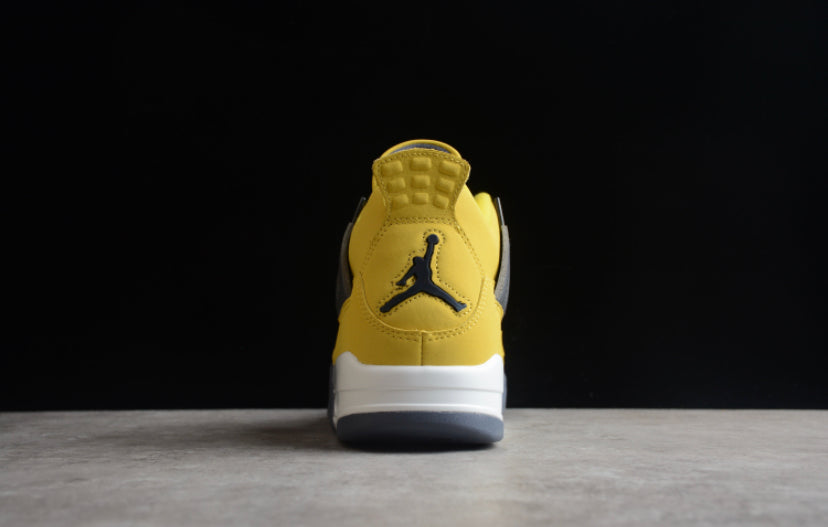 Jordan 4 Retro Lightning (2021)
