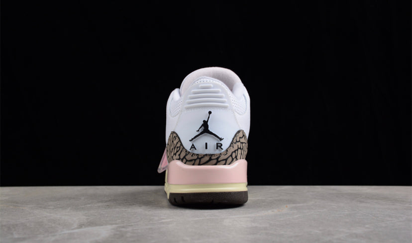 Jordan 3 Retro Neapolitan Dark Mocha (Women's)