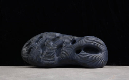 adidas Yeezy Foam RNNR Mineral Blue