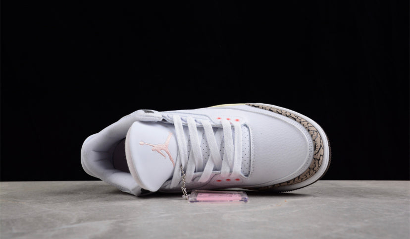 Jordan 3 Retro Neapolitan Dark Mocha (Women's)