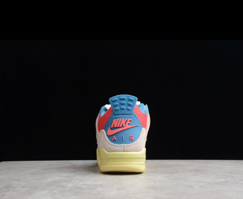 Jordan 4 Retro Union Guava ice