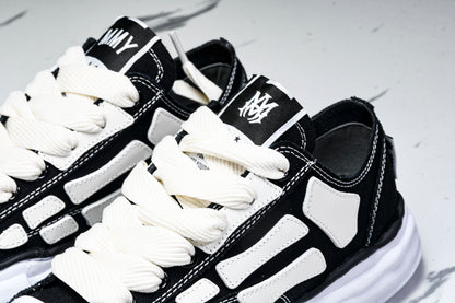 AMIRI MMY Bones (B&W)