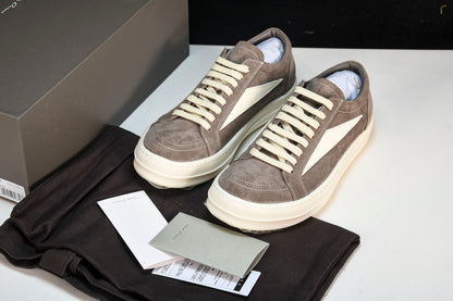 Rick Owens
Vintage panelled sneakers