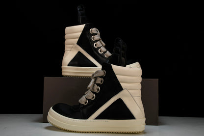 Rick Owens
Leather high-top sneakers