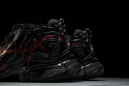 Balenciaga
Runner Graffiti (B&R)