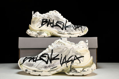 Balenciaga
Runner Graffiti sneakers