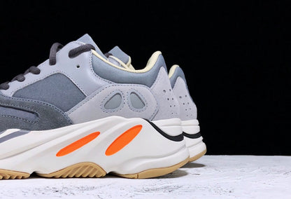 adidas Yeezy Boost 700
Wave Runner