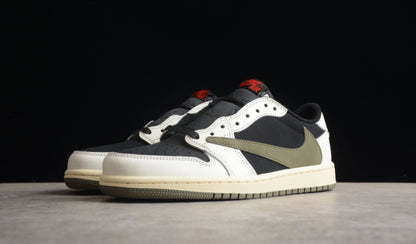 Jordan 1 Retro Low OG SP
Travis Scott Olive
