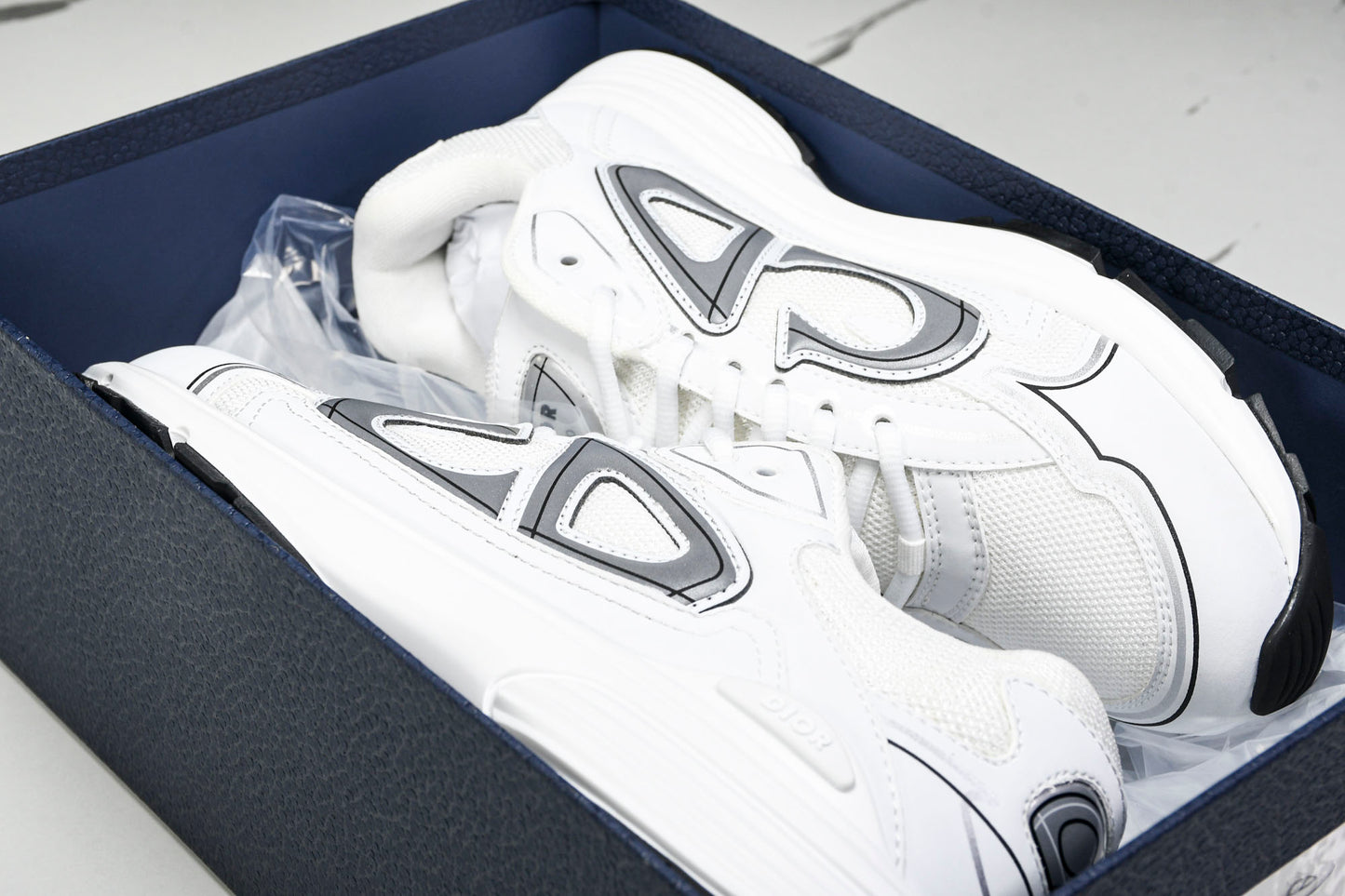 Dior B30 (White)