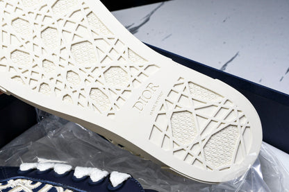 B33 Spin sneaker limited and numbered edition