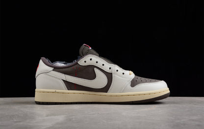 Jordan 1 Retro Low OG SP Travis Scott Reverse Mocha