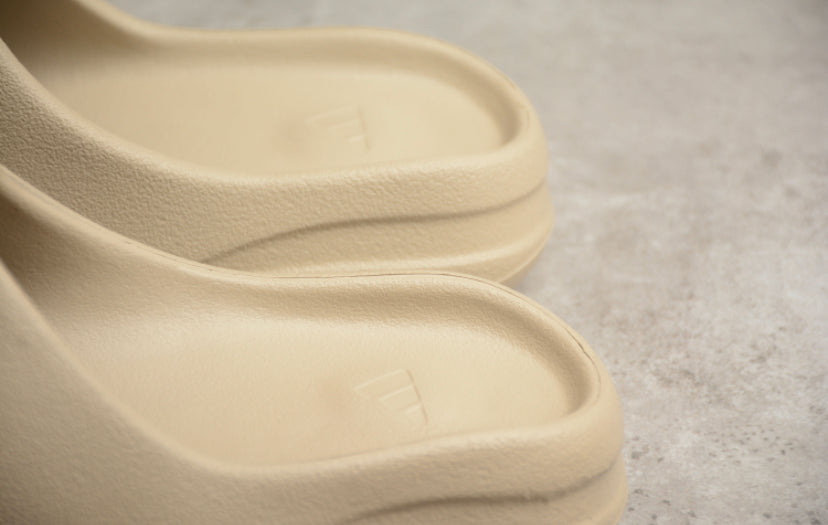 Yeezy slide desert sand womens hot sale