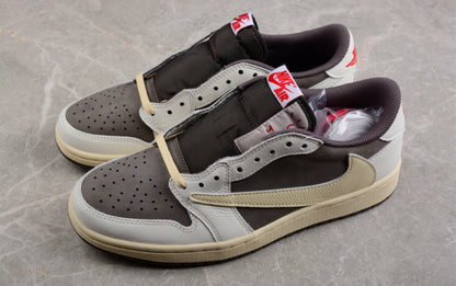 Jordan 1 Retro Low OG SP Travis Scott Reverse Mocha