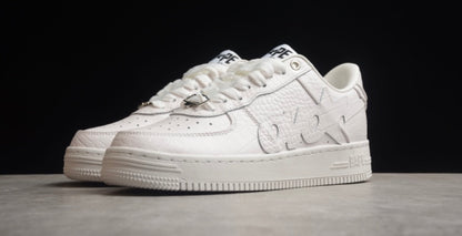 A bathing Ape Bapesta ovo