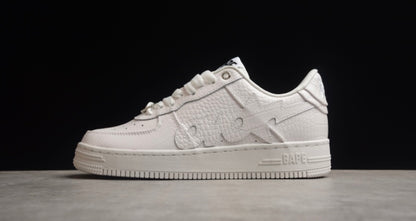 A bathing Ape Bapesta ovo