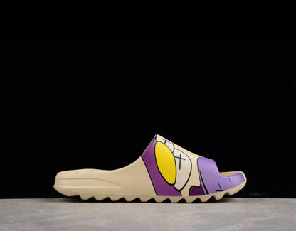 Yeezy slides x Kaws